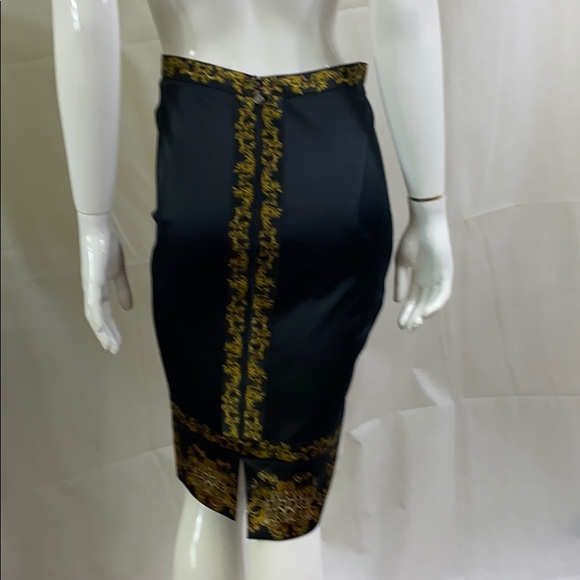 Just Cavalli Leopard Pencil Skirt - Picture 4 of 9